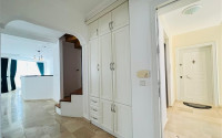 Spacious four bedroom penthouse, 200m², in a cozy complex in Oba, Alanya-id-1995-photo-2