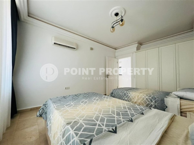 Spacious four bedroom penthouse, 200m², in a cozy complex in Oba, Alanya-id-1995-photo-22