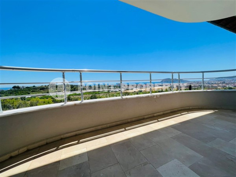 Spacious four bedroom penthouse, 200m², in a cozy complex in Oba, Alanya-id-1995-photo-30