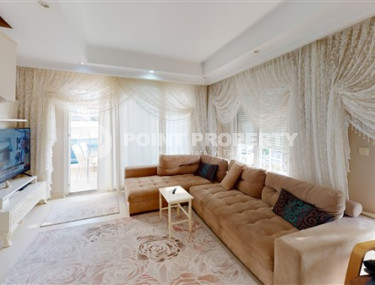 Duplex apartment in Alanya - Oba: spacious penthouse 4+1, 160m², 650m from the center.-id-1996-photo-2