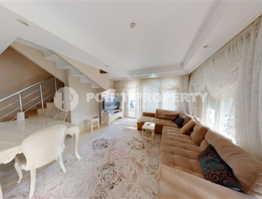 Duplex apartment in Alanya - Oba: spacious penthouse 4+1, 160m², 650m from the center.-id-1996-photo-3