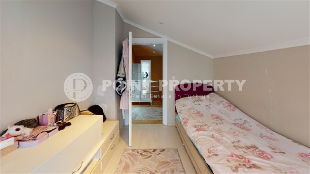 Duplex apartment in Alanya - Oba: spacious penthouse 4+1, 160m², 650m from the center.-id-1996-photo-6