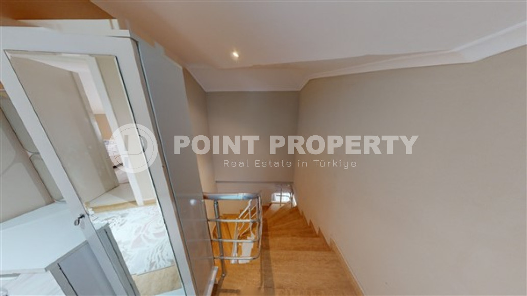 Duplex apartment in Alanya - Oba: spacious penthouse 4+1, 160m², 650m from the center.-id-1996-photo-9