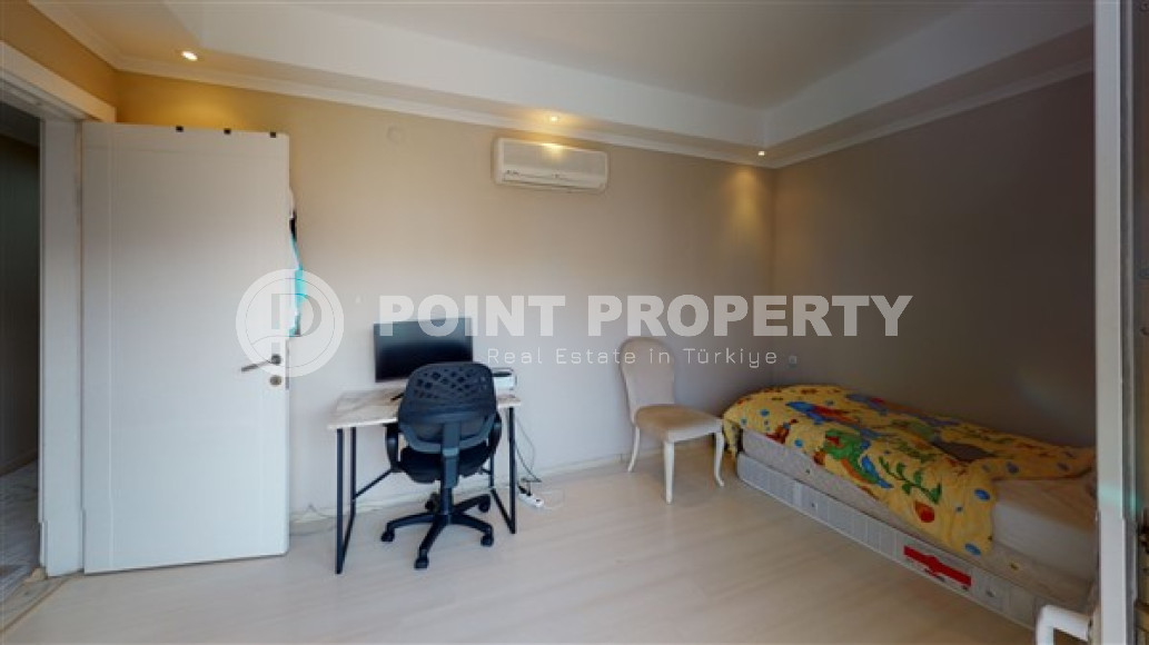 Duplex apartment in Alanya - Oba: spacious penthouse 4+1, 160m², 650m from the center.-id-1996-photo-26
