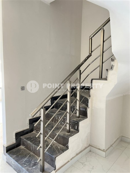 Two bedroom penthouse, 120m², fully finished, 1500m from the sea in the center of Alanya-id-1999-photo-6