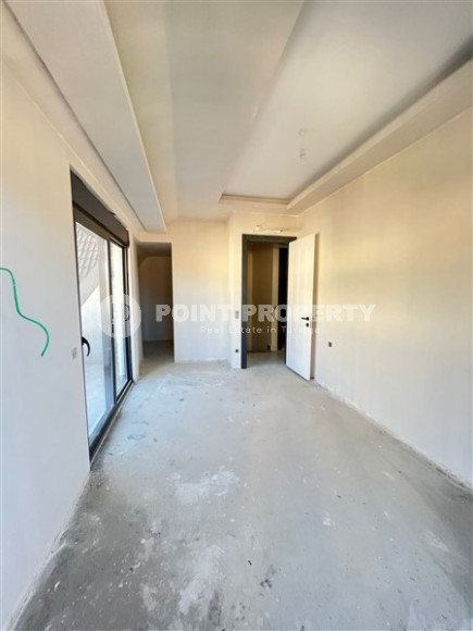 Two bedroom penthouse, 120m², fully finished, 1500m from the sea in the center of Alanya-id-1999-photo-13