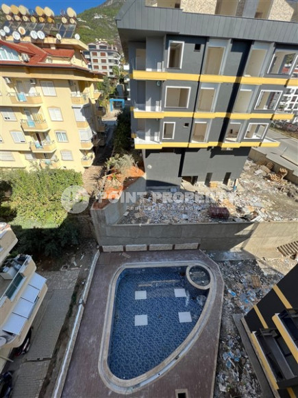 Two bedroom penthouse, 120m², fully finished, 1500m from the sea in the center of Alanya-id-1999-photo-16