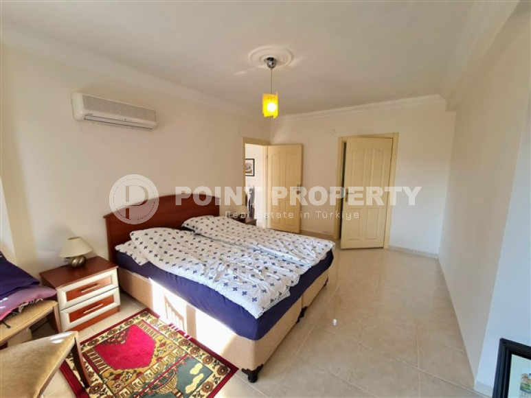 Excellent offer in the center of Oba district: furnished apartment 2+1, 125m², 250m from the sea.-id-2001-photo-12