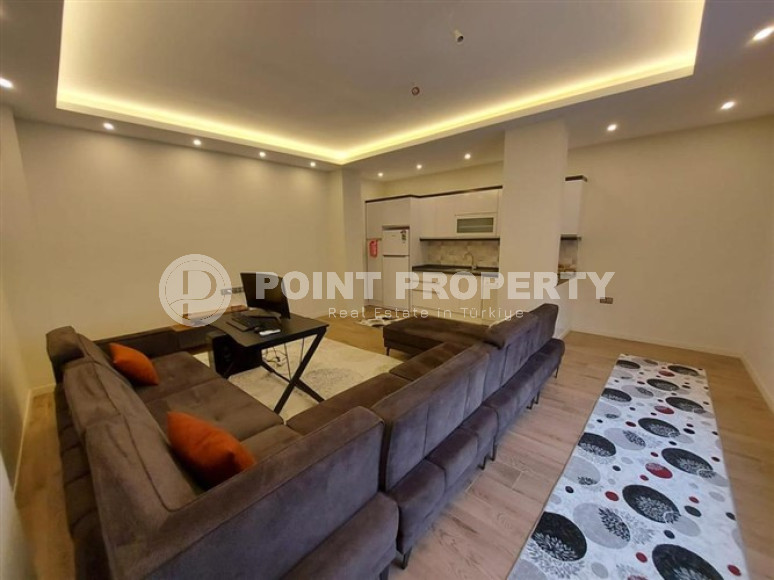 Private three-storey villa 6+2, 400m², with a private pool in Alanya Oba.-id-2004-photo-15