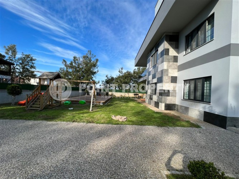 Private three-storey villa 6+2, 400m², with a private pool in Alanya Oba.-id-2004-photo-31