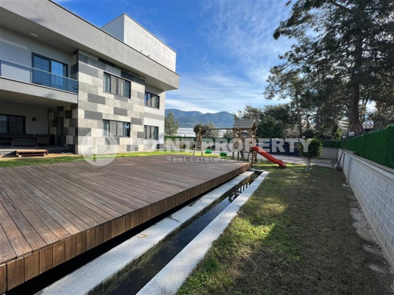 Private three-storey villa 6+2, 400m², with a private pool in Alanya Oba.-id-2004-photo-32