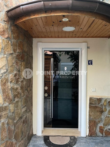 Просторная частная вилла 4+2, 375м² с отличными видами, с бассейном, в центре Алании-id-2006-фото-11