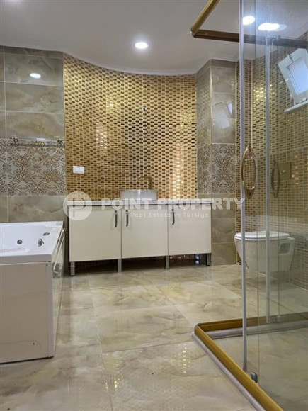 Просторная частная вилла 4+2, 375м² с отличными видами, с бассейном, в центре Алании-id-2006-фото-19