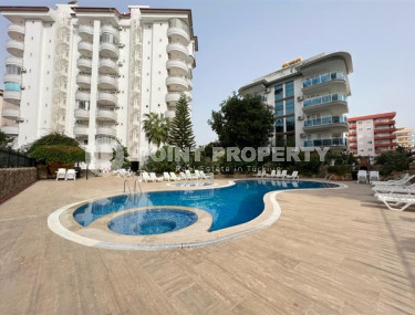 Трехкомнатная квартира, 120м², в уютной резиденции с бассейном в 300м от моря в районе Алании Тосмур-id-2007-фото-1