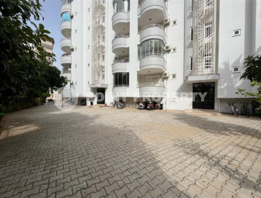 Трехкомнатная квартира, 120м², в уютной резиденции с бассейном в 300м от моря в районе Алании Тосмур-id-2007-фото-2