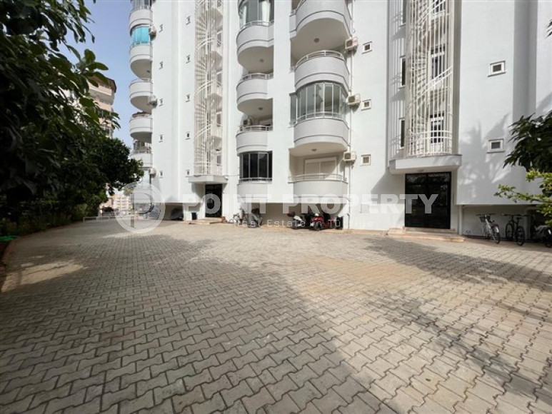 Трехкомнатная квартира, 120м², в уютной резиденции с бассейном в 300м от моря в районе Алании Тосмур-id-2007-фото-2