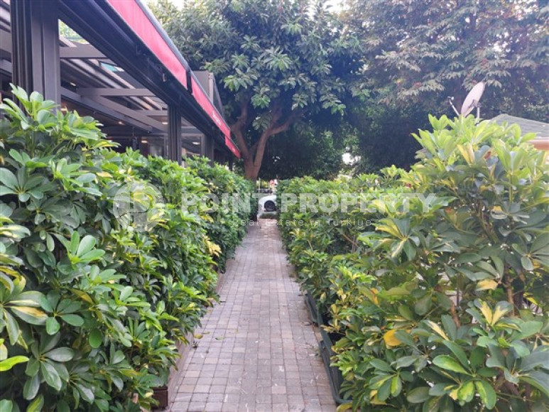 Alanya center: furnished apartment 2+1, 100m², in a cozy complex near Damlatas beach-id-2012-photo-3