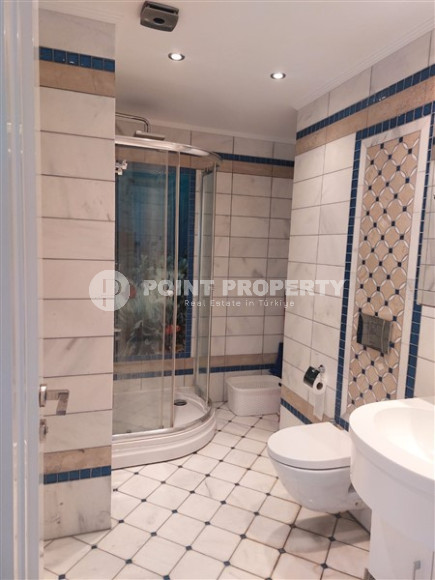 Alanya center: furnished apartment 2+1, 100m², in a cozy complex near Damlatas beach-id-2012-photo-5