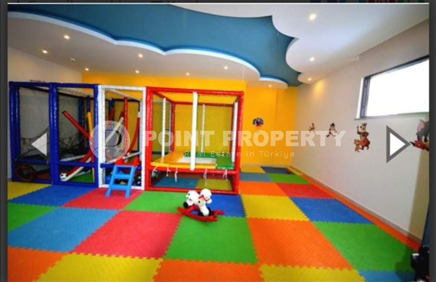 Квартира с двумя спальнями и отдельной кухней, 125м². в элитной резиденции у пляжа Кейкубат-id-2013-фото-2