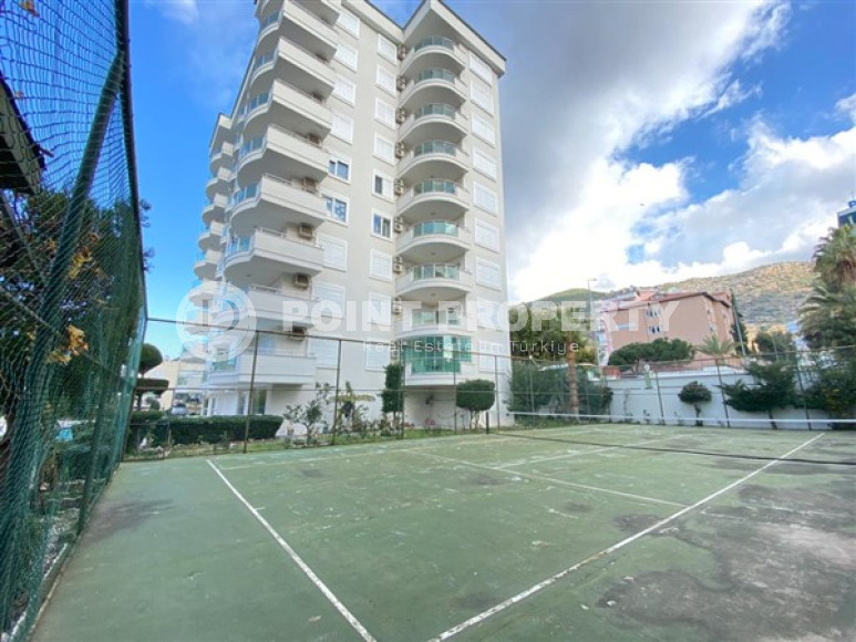 View three-room apartment, 110 m², with furniture and household appliances near Cleopatra Beach, Alanya-id-2015-photo-2