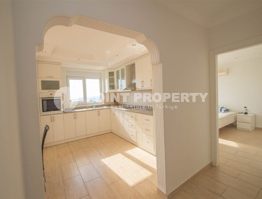 Видовая трехкомнатная квартира, 110м², с мебелью и бытовой техникой у пляжа Клеопатры, Алания-id-2015-фото-4