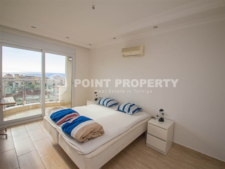 View three-room apartment, 110 m², with furniture and household appliances near Cleopatra Beach, Alanya-id-2015-photo-14