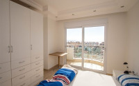 View three-room apartment, 110 m², with furniture and household appliances near Cleopatra Beach, Alanya-id-2015-photo-16