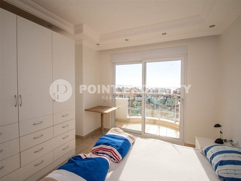 View three-room apartment, 110 m², with furniture and household appliances near Cleopatra Beach, Alanya-id-2015-photo-16