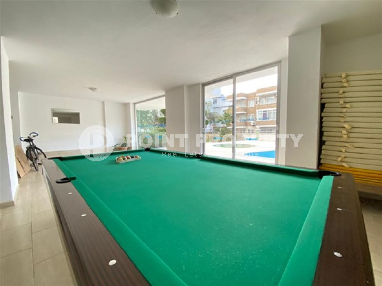 View three-room apartment, 110 m², with furniture and household appliances near Cleopatra Beach, Alanya-id-2015-photo-34