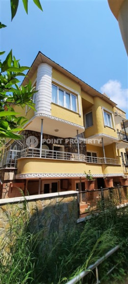 Меблированная вилла 3+2, 300м² в таунхаусе в районе Алании Демирташ, в 400м от моря-id-2016-фото-3