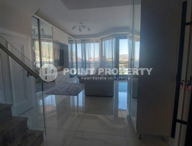 Пентхаус в современном комплексе у побережья Средиземного моря-id-2017-фото-3