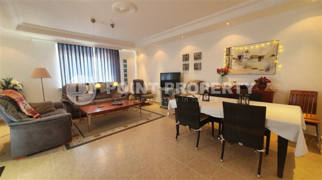 Квартира с двумя спальнями, 110м², с видом на море и горы на центральной улице в районе Алании Тосмур-id-2019-фото-4