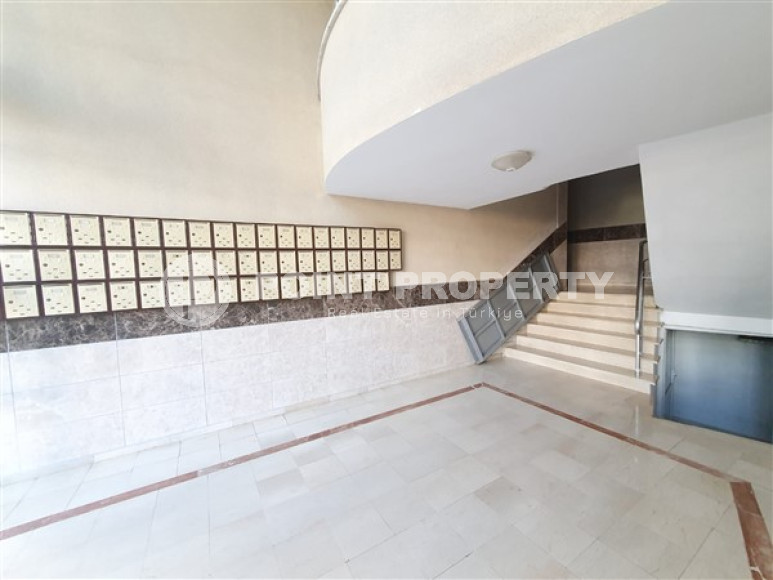 Квартира с двумя спальнями, 110м², с видом на море и горы на центральной улице в районе Алании Тосмур-id-2019-фото-24