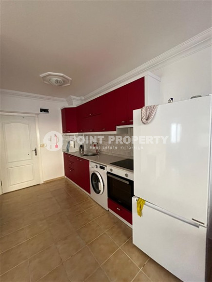 Furnished one bedroom apartment, 55m², 200 meters from the sea in Oba, Alanya-id-2022-photo-2