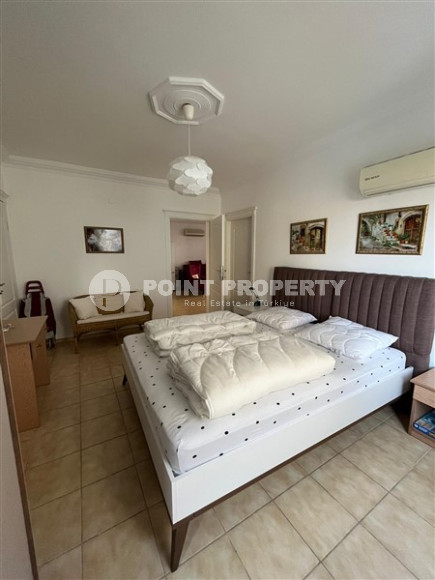 Furnished one bedroom apartment, 55m², 200 meters from the sea in Oba, Alanya-id-2022-photo-6