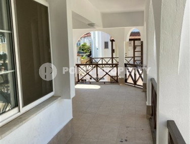 Садовый дуплекс 3+1, 130м², в уютном комплексе, в 250м от моря в районе Тосмур, Алания-id-2027-фото-5