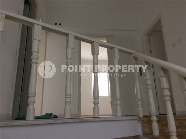 Садовый дуплекс 3+1, 130м², в уютном комплексе, в 250м от моря в районе Тосмур, Алания-id-2027-фото-13