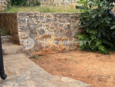 Двухэтажный дом с двумя спальнями, 140м², с садом, в центре Алании, в Кале, с потрясающим видом-id-2029-фото-3