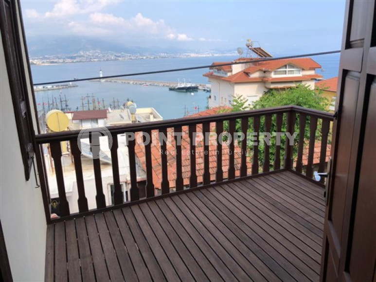 Двухэтажный дом с двумя спальнями, 140м², с садом, в центре Алании, в Кале, с потрясающим видом-id-2029-фото-10