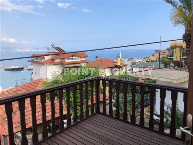 Двухэтажный дом с двумя спальнями, 140м², с садом, в центре Алании, в Кале, с потрясающим видом-id-2029-фото-11