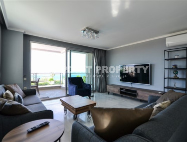 Элегантные трехкомнатные апартаменты, 110м², на первой береговой линии в Каргыджаке, Алания-id-2031-фото-4