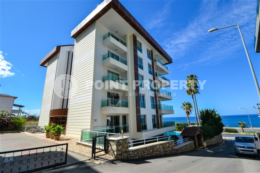 Элегантные трехкомнатные апартаменты, 110м², на первой береговой линии в Каргыджаке, Алания-id-2031-фото-23