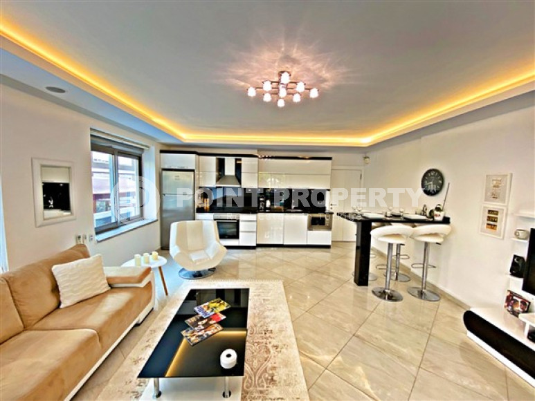 Furnished three-room apartment, 115m², 200m from the sea in Oba, Alanya-id-2033-photo-10