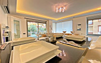 Furnished three-room apartment, 115m², 200m from the sea in Oba, Alanya-id-2033-photo-11