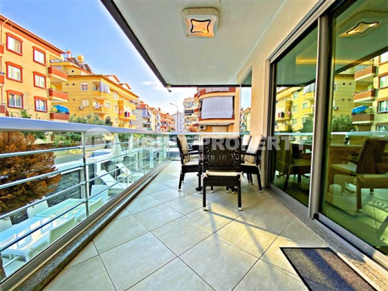 Furnished three-room apartment, 115m², 200m from the sea in Oba, Alanya-id-2033-photo-12