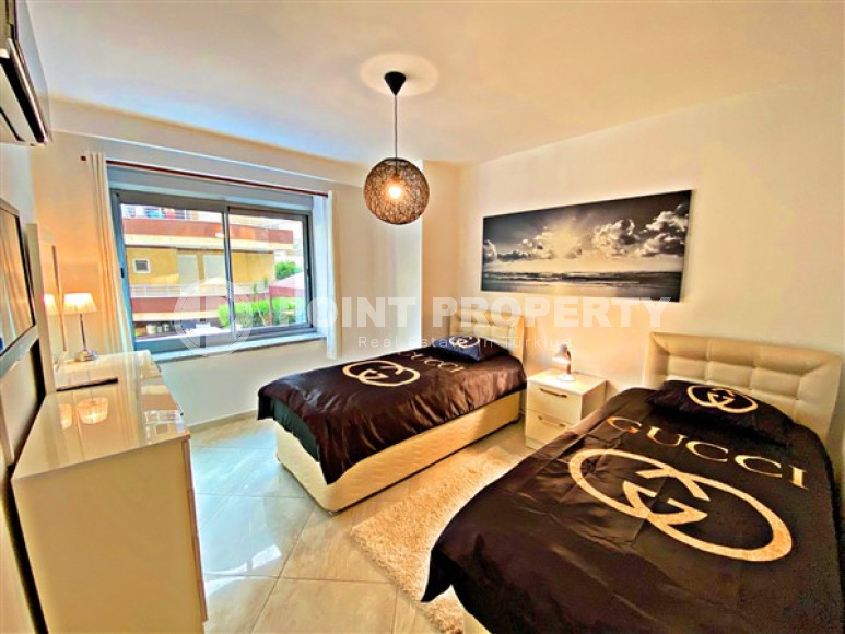 Furnished three-room apartment, 115m², 200m from the sea in Oba, Alanya-id-2033-photo-17