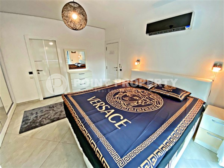 Furnished three-room apartment, 115m², 200m from the sea in Oba, Alanya-id-2033-photo-19
