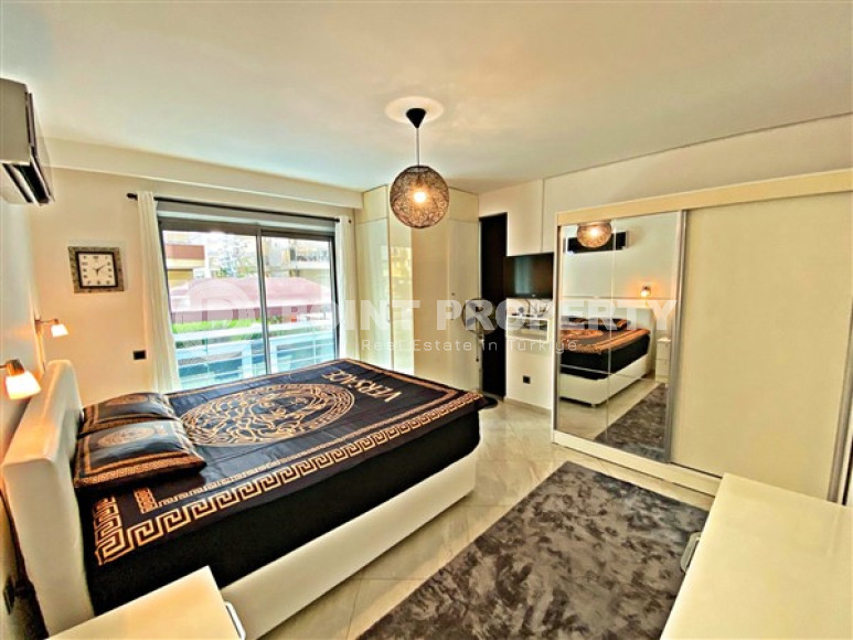 Furnished three-room apartment, 115m², 200m from the sea in Oba, Alanya-id-2033-photo-20