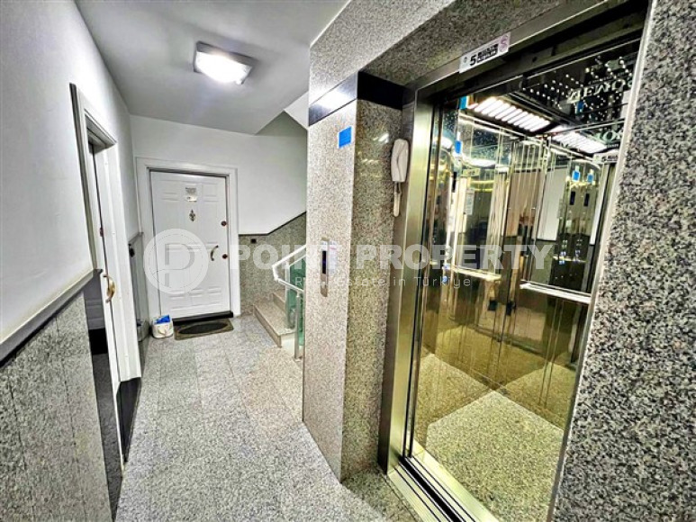 Furnished three-room apartment, 115m², 200m from the sea in Oba, Alanya-id-2033-photo-25