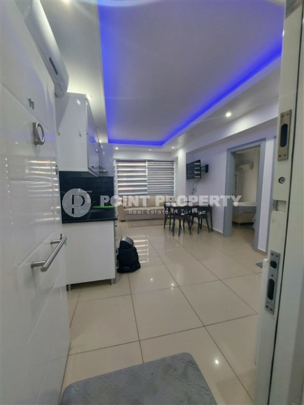 Квартира с двумя спальнями, 77м², в комплексе с инфраструктурой в 300м от пляжа Клеопатры, Алания-id-2038-фото-3